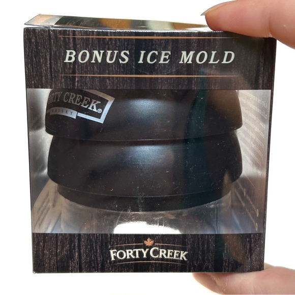 Forty Creek Whisky Ice Molds Dome Ball Bar Mixology Old Pal Drink Black White - Picture 3 of 9